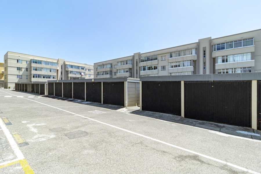 3 Bedroom Property for Sale in Zonnebloem Western Cape